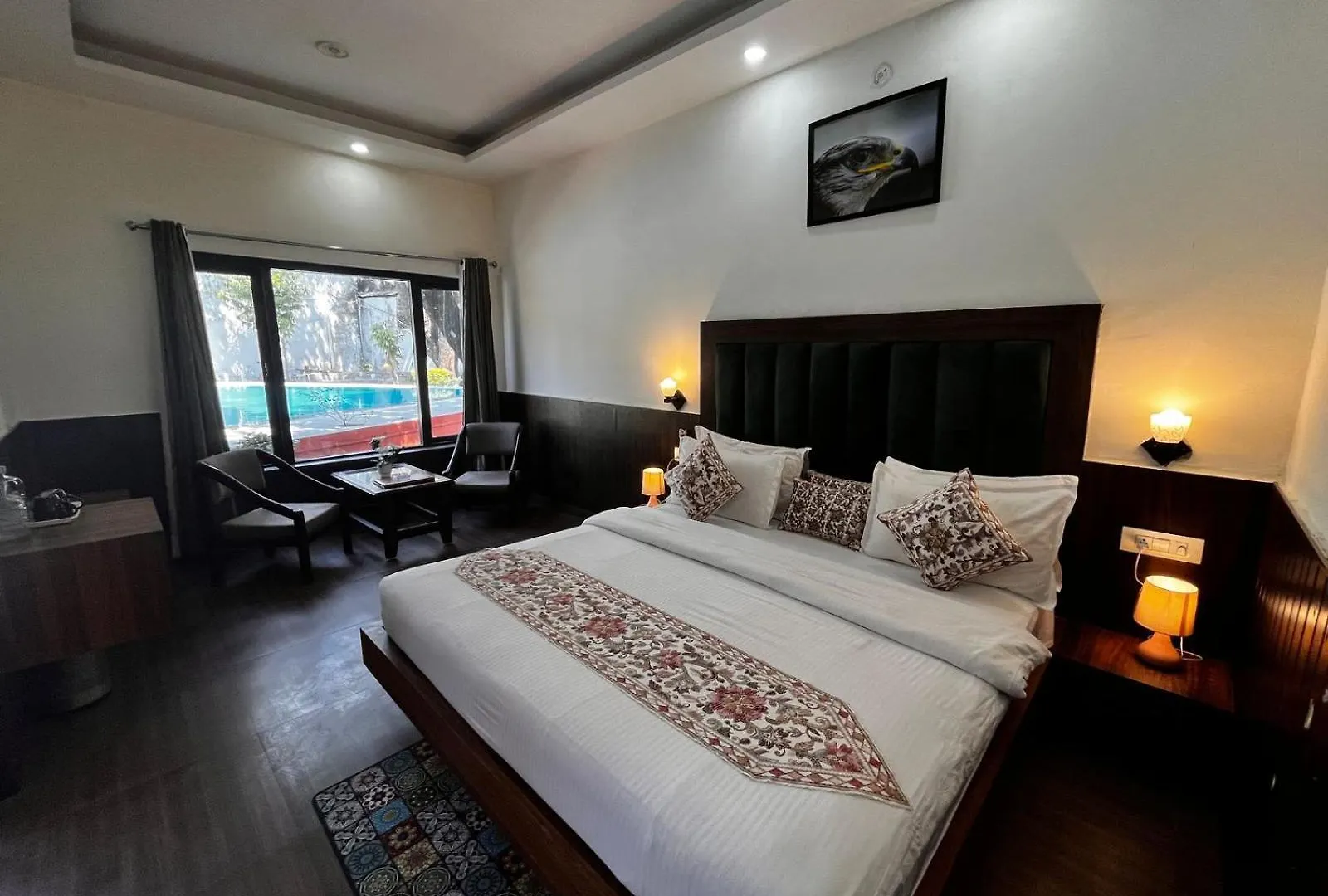 ****  Karuna Hotel ムスーリー インド