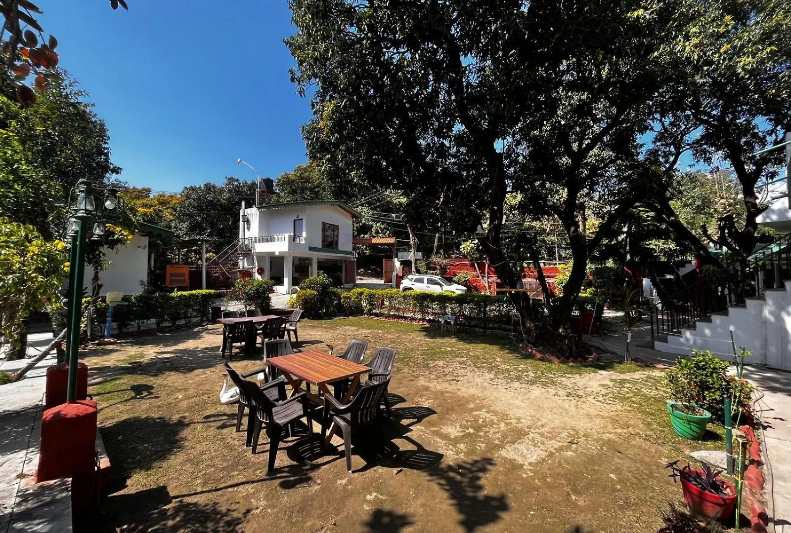 Karuna Hotel ムスーリー インド